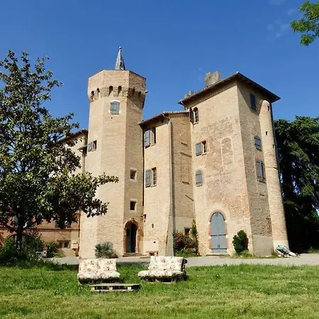 Chateau De Fontanas, Le Puits *