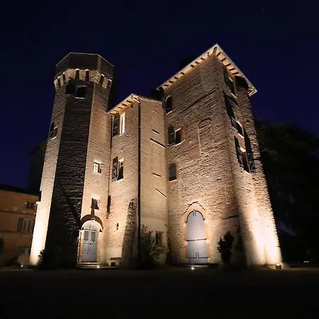 Chateau De Fontanas, Le Puits Grisolles (Tarn-et-Garonne)